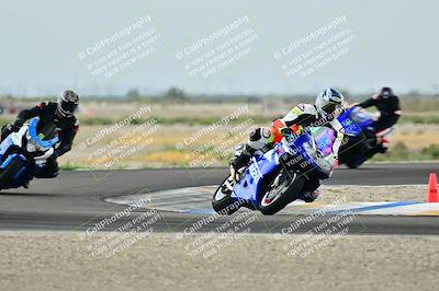 media/Apr-18-2025-TrackDaz (Fri) [[45f5874c44]]/C Group/Session 1 (Turn 7)/